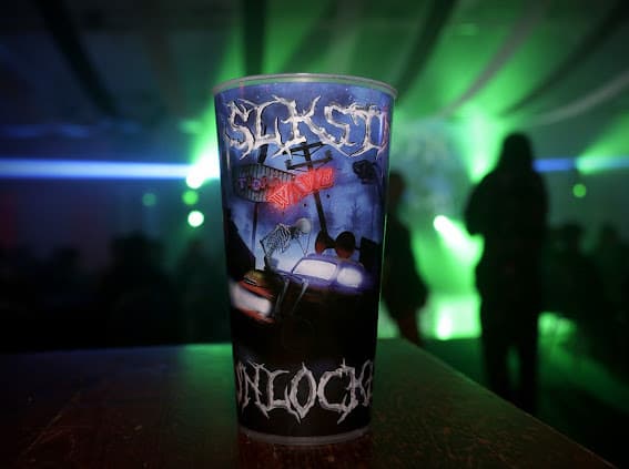 Graph showing waste reduction costs dropping over time