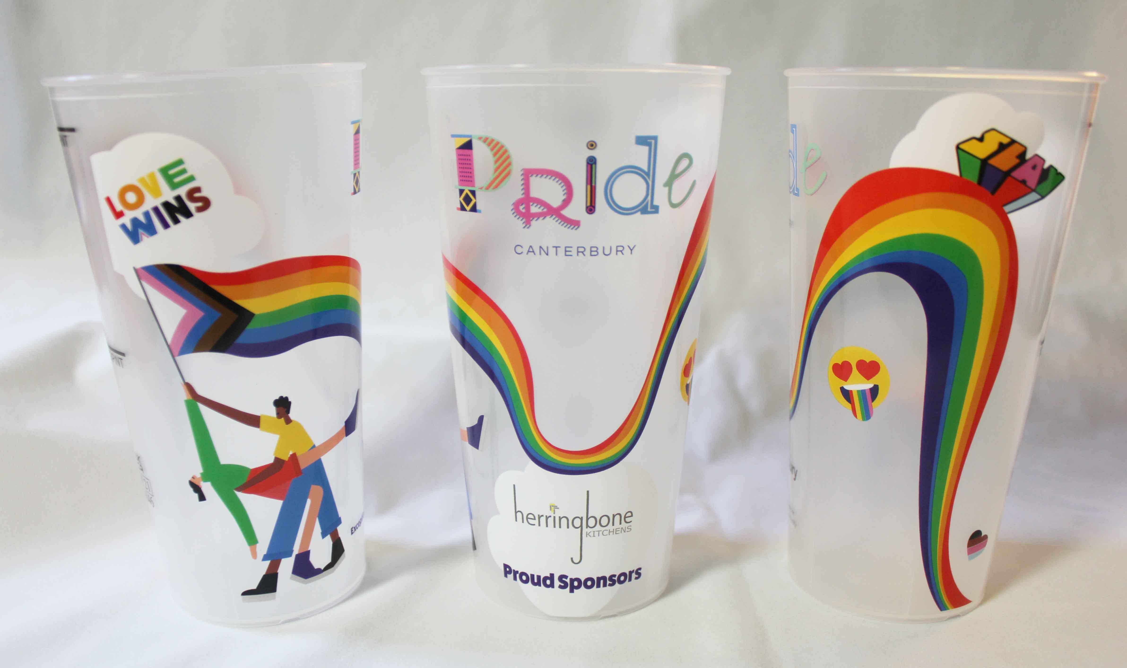 Printed half pint cups in 330ml used for wine and soft drinks