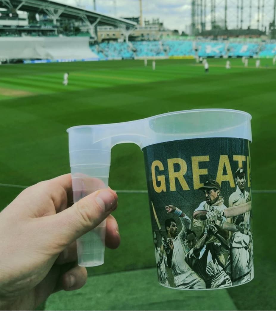 Diagram of the circular lifecycle of a polypropylene cup